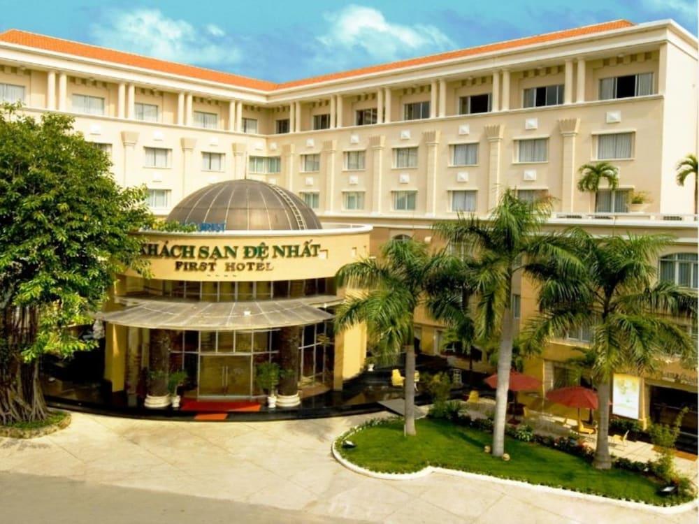 First Hotel Ho Chi Minh City Exterior photo